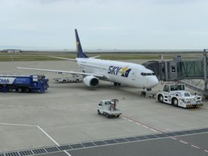 スカイマーク羽田行きの飛行機