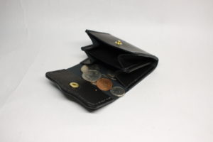 レザーアイテムK's Cuoioの小銭入れ