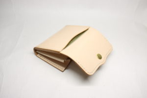 カードが入る小銭入れ。