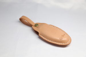レザーアイテムK's Cuoioのインテリジェントキーカバー