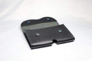 K's Cuoioのベルト通し型スマホケース