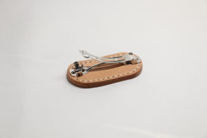 レザーアイテムK's Cuoioのバレッタ