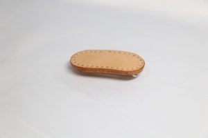 レザーアイテムK's Cuoioの髪留め