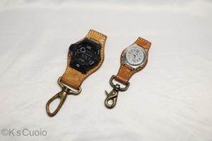 レザーアイテムK's Cuoio 腕時計を懐中時計へ