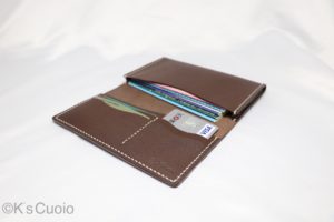 レザーアイテムK's Cuoioの通帳ケース