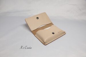 レザーアイテムK's Cuoioの名刺入れ