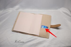 レザーアイテムK's Cuoioの手帳カバー