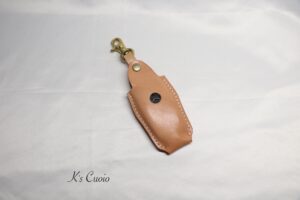 レザーアイテムK's Cuoioのベンツキーカバー