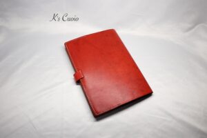 レザーアイテムK's Cuoioの手帳カバーリメイク