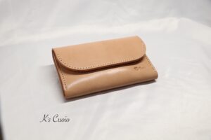 レザーアイテムK's Cuoioのベルト通し型スマホケース横型II