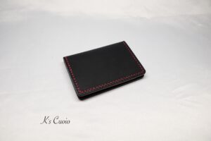 レザーアイテムK's Cuoioのツートンパスケースカスタマイズ