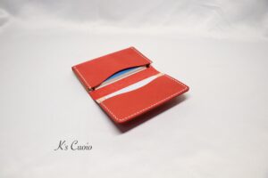 レザーアイテムK's Cuoioの名刺入れカスタマイズ