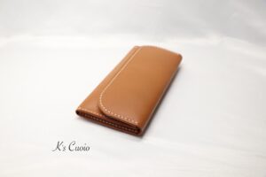 レザーアイテムK's Cuoioのお札ケース
