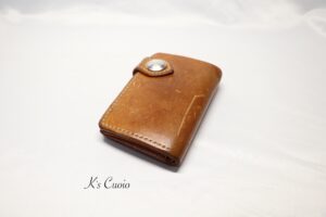 レザーアイテムK's Cuoioのハーフウォレットお手入れ