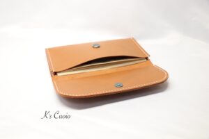 レザーアイテムK's Cuoioのお札ケース