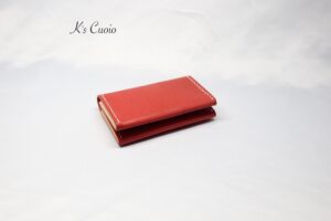 レザーアイテムK's Cuoioのたっぷり入る名刺入れ