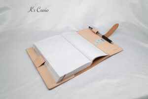 レザーアイテムK's Cuoioの手帳カバーII