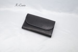 レザーアイテムK's Cuoioのベルト通し型スマホケース横型