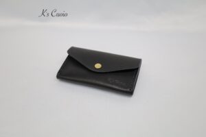 レザーアイテムK's Cuoioのベルト通し型カードケース